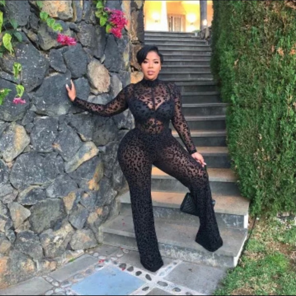 NWOT Animal Instinct Mesh Leopard Jumpsuit… - Picture 6 of 7